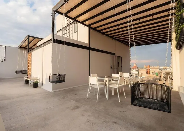 P402 Private Balcony 3bdrm 2bth Ac Rooftop Apartment